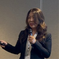 Helen Thomas Email & Phone Number