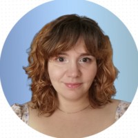 Noémi Zsédely Email