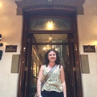Julia Jinishian Email & Phone Number