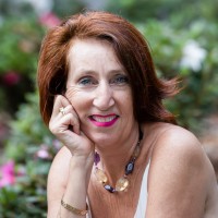Leila Davis Email & Phone Number