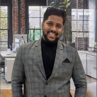 Shoppers Stop Employee Hasan Qureshi's profile photo