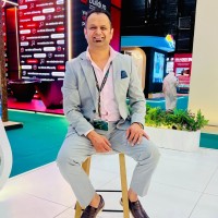 Qandil Ghazali Email