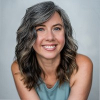 Suzanna Chmielarz Email & Phone Number