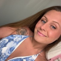 Katlyn B Email & Phone Number