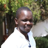 Francis Ochieng' Email