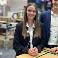 Miriam Wörner Email