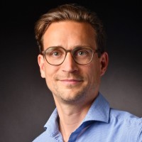 Sebastian Weber Email