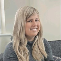 MagicBreaks Employee Ann Freestone's profile photo