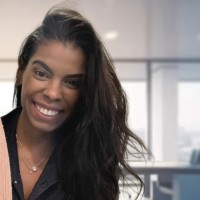 Grupo Cesar Employee Fernanda Moura's profile photo