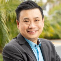 Slide Employee Carlson Choi's profile photo