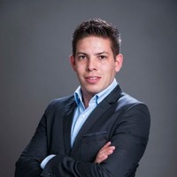 Omar Quero Garduño Email