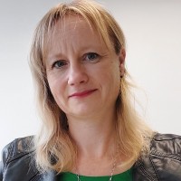 Polonca Hren Email