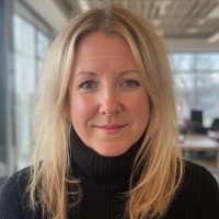 Arc'teryx Equipment Employee Shelly Jackson's profile photo