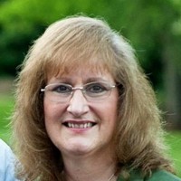 SNL Distribution Services Corporation Employee Dianne Fowler's profile photo