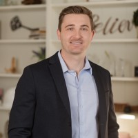 Hunter Wood Email & Phone Number