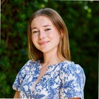 Julia Davis Email & Phone Number