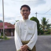Complete Human Network Employee Mohd Yousoff's profile photo