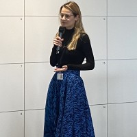 Julia Ollivier Email & Phone Number