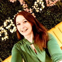 Caroline Lowe Email