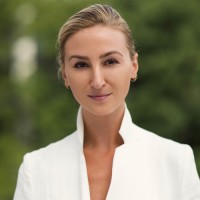 Carrie Cunningham Email & Phone Number