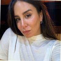 Hayley Shashua Email & Phone Number
