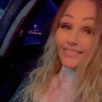 Applebee;s Employee Heather R.'s profile photo