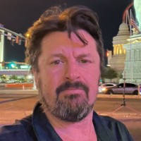 FrogBox Employee Peter MacAulay's profile photo