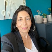 Comparadise Employee Alice Kerkerian's profile photo