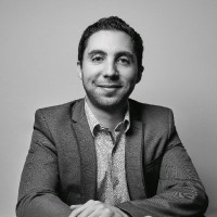 Younes al Hyar Email