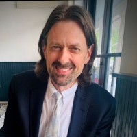 Design Within Reach Employee Casey Robertson's profile photo