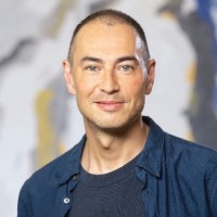 Elias le Grand Email & Phone Number