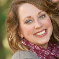 Maggie McKelvey Email & Phone Number