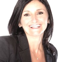 Paul Rushforth Employee Dora Bejaoui's profile photo