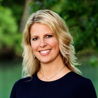 Lora Castle Email & Phone Number