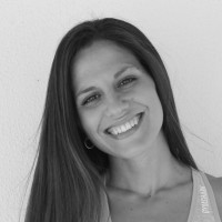 Andrea Velasco Lobato Email