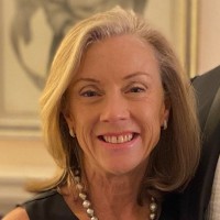Kelly Stuart Email & Phone Number