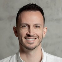 Gregório Colla Leal Email