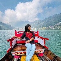 Priya Saxena Email