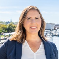 Cassandra Earle Email & Phone Number