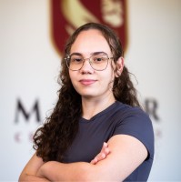 Master Certificações Employee Giovana Pinheiro's profile photo