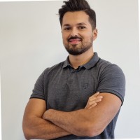 Renato Camilo Email