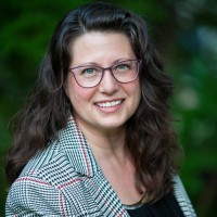 Network Presentations Employee Rebecca Shubart's profile photo