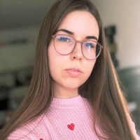 Olena Olkhovyk Email