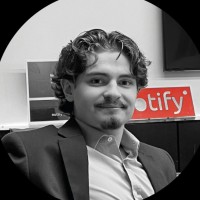 Nicolas Andreolety Email