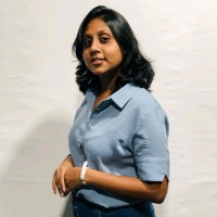 Dinithi Jayasinghe Email