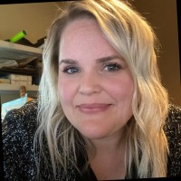 Kailee Gross Email & Phone Number