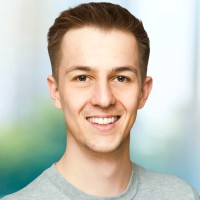 Lukas Pienschke Email