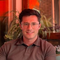Tom Hustinx Email