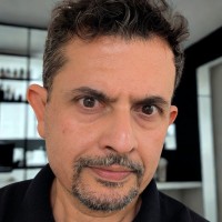 AlumierMD Employee Ruben Garcia's profile photo