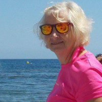 Louise Hawker Email